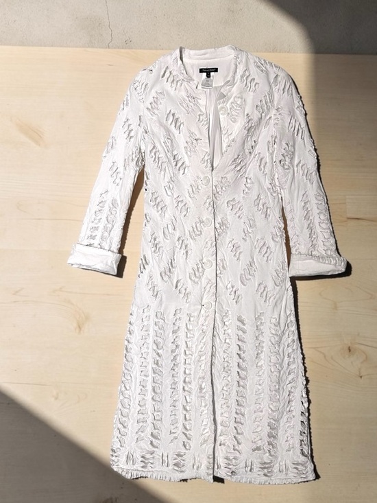 Samuel Dong Sweaters - Samuel Dong White Button Up Lace Eyelet Tunic Size S Women’s